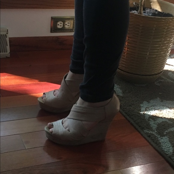 Seychelles wedges - Picture 4 of 5